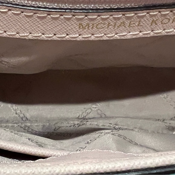 Michael Kors - Soft Pink Color Leather Mini Satchel Bag LIKE NEW! - Picture 10 of 12